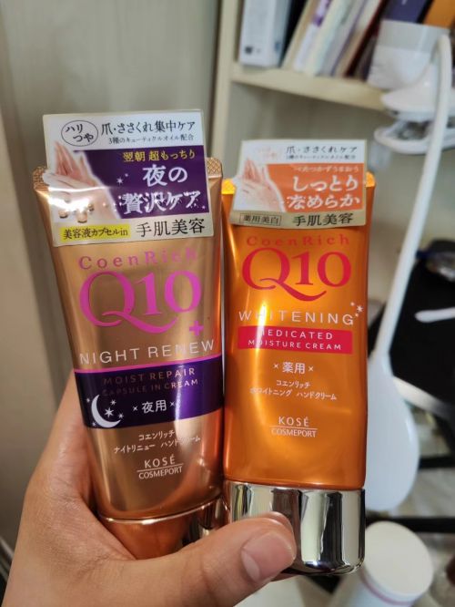 护手霜年度10大全球公认最好用的护手霜ayx爱游戏app体育十大公认最好用的(图3)